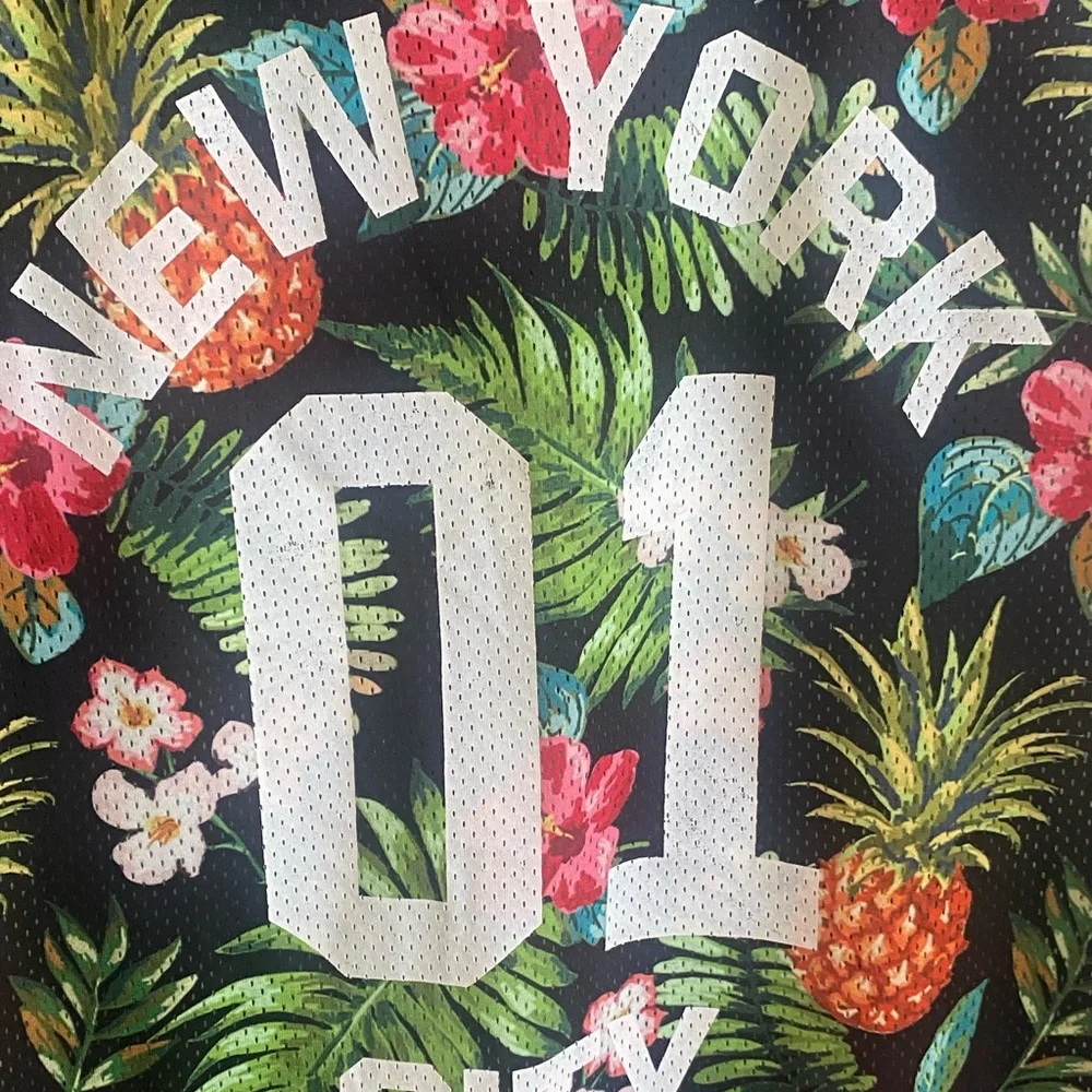CACO JERSEY, Size S!  Excellent NEW condition! 🌻🌻🌻🌻🌻🌻🍎🍎🍎🍎🍎🍎🍎 - Picture 3 of 5